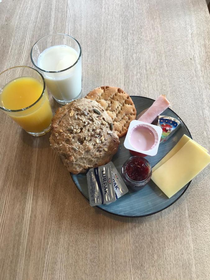 Nilles Bed & Breakfast Olgod Bagian luar foto